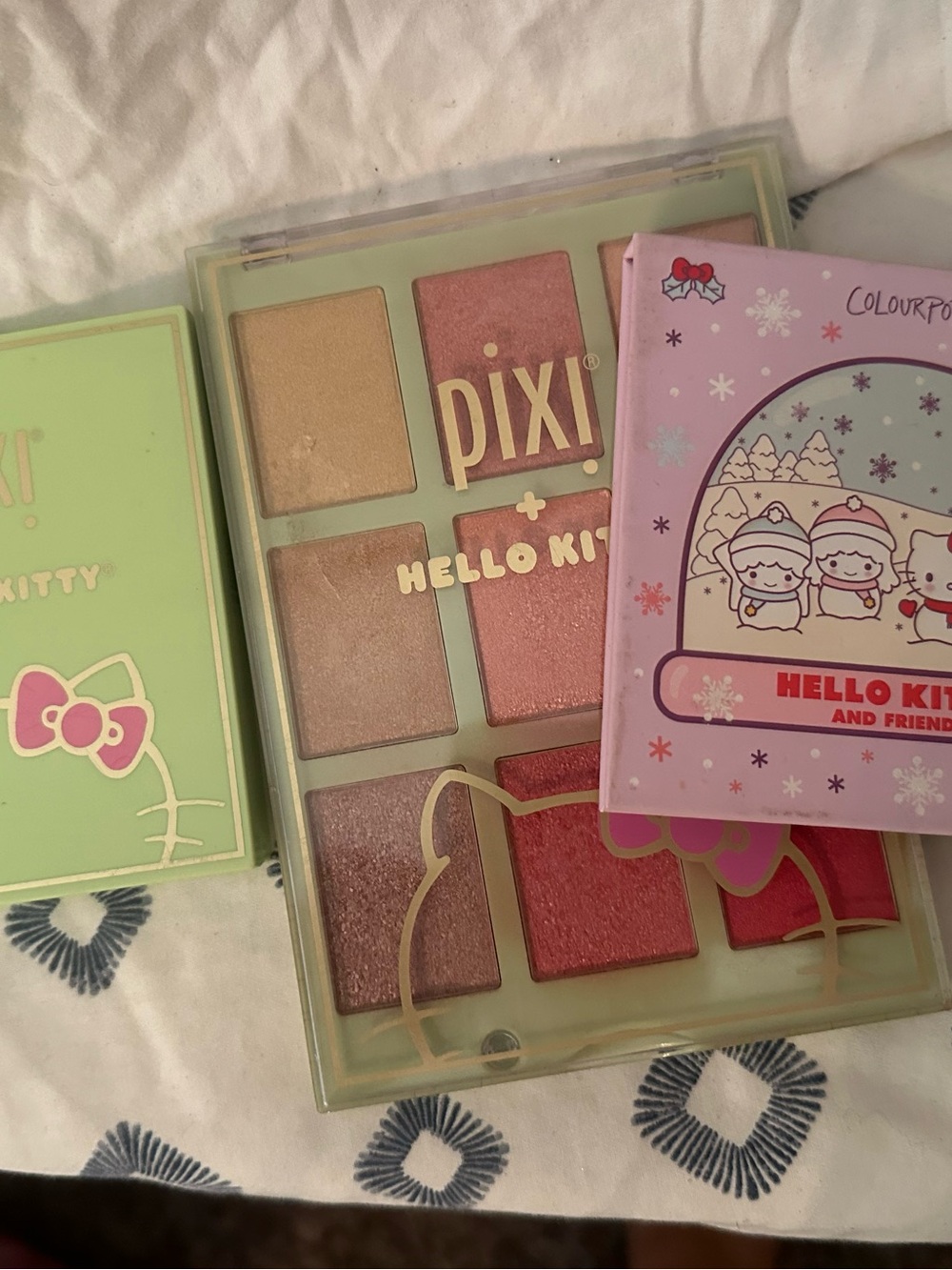 Pixi + Hello Kitty Chrome Glow Palette